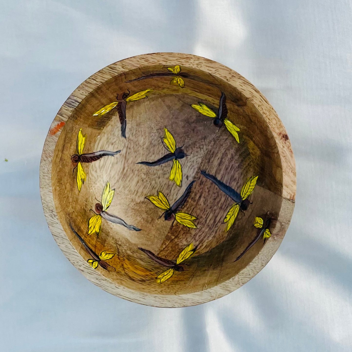 HAND-PAINTED HONEY BEE BOWL