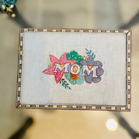 "MOM" TRINKET BOX