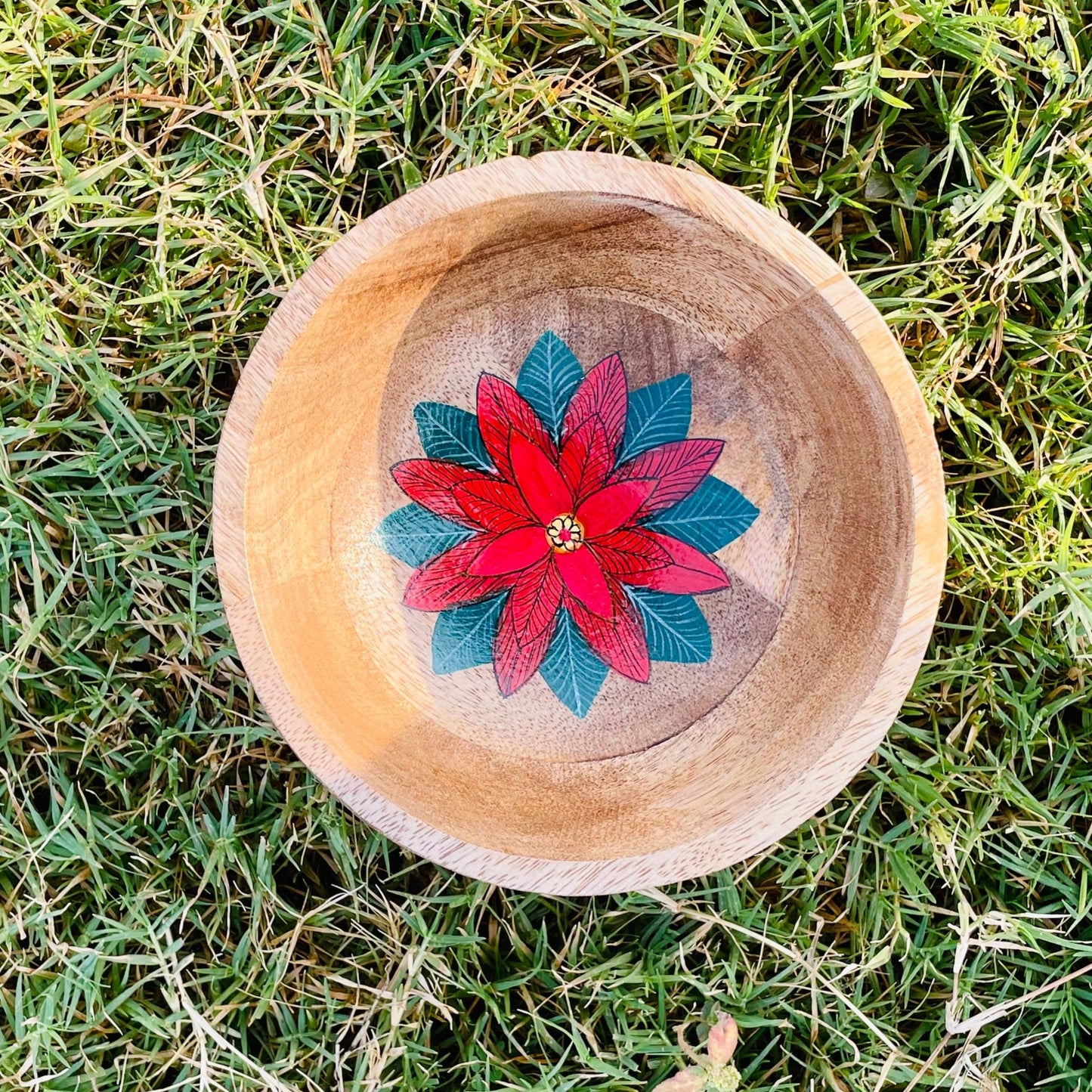 HAND-PAINTED X-MAS FLOWER BOWL